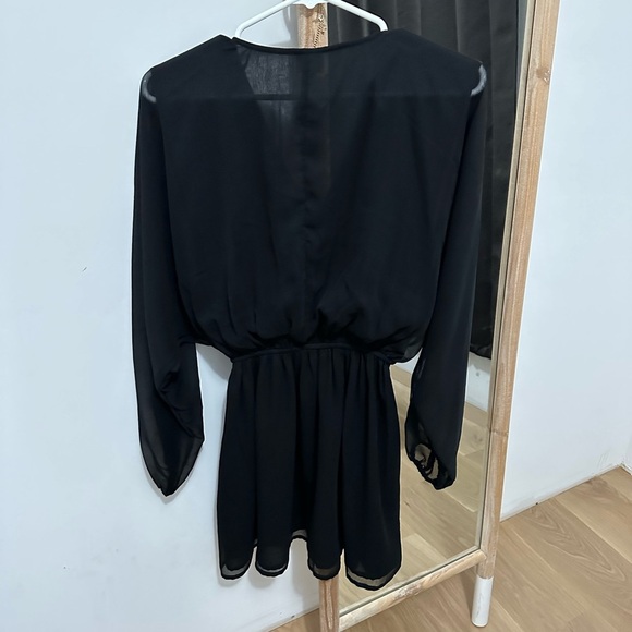 A new day Elegant Black Sheer Sleeve Dress - Picture 3 of 3